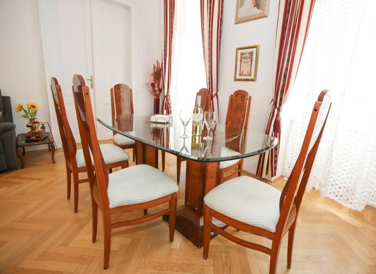 Apartments Opera Виена Екстериор снимка
