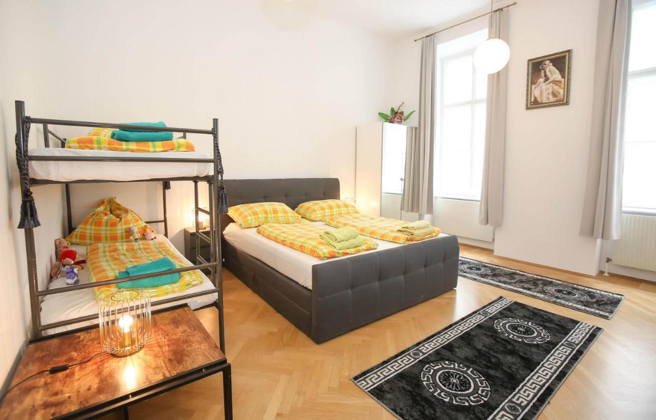 Apartments Opera Виена Екстериор снимка
