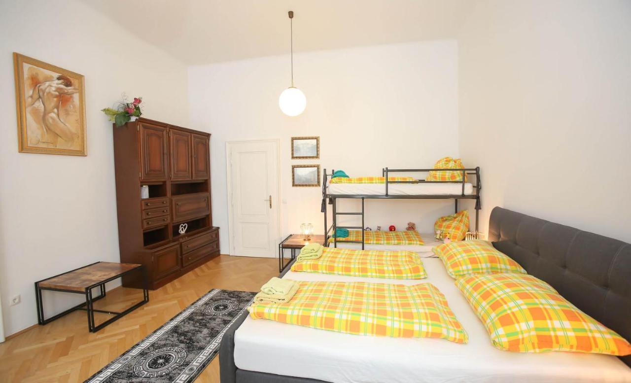 Apartments Opera Виена Екстериор снимка