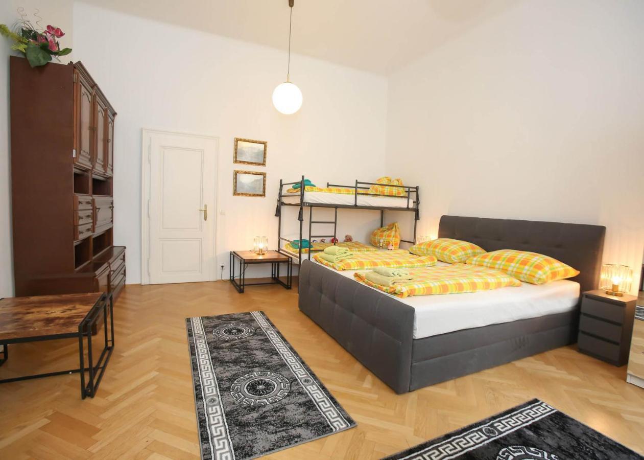 Apartments Opera Виена Екстериор снимка