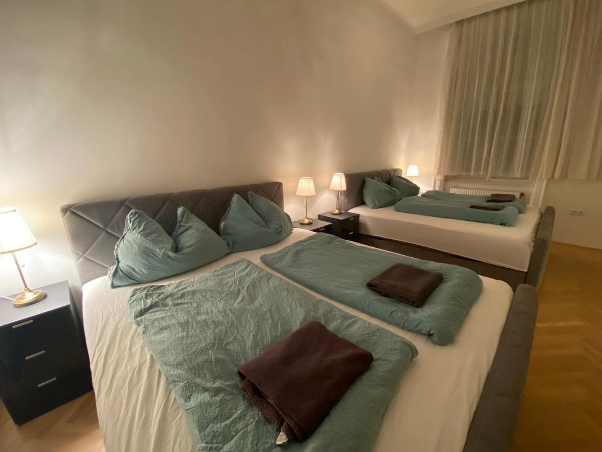 Apartments Opera Виена Екстериор снимка
